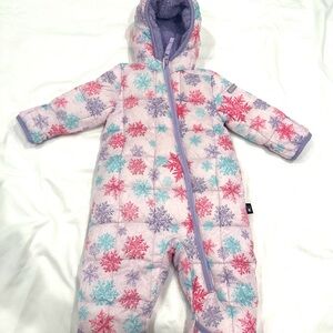 Spyder infant snowsuit size 9-12months